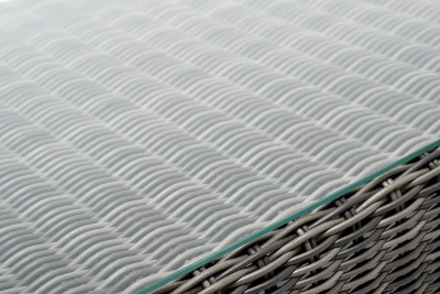 "Боно" журнальный столик из искусственного ротанга, цвет графит